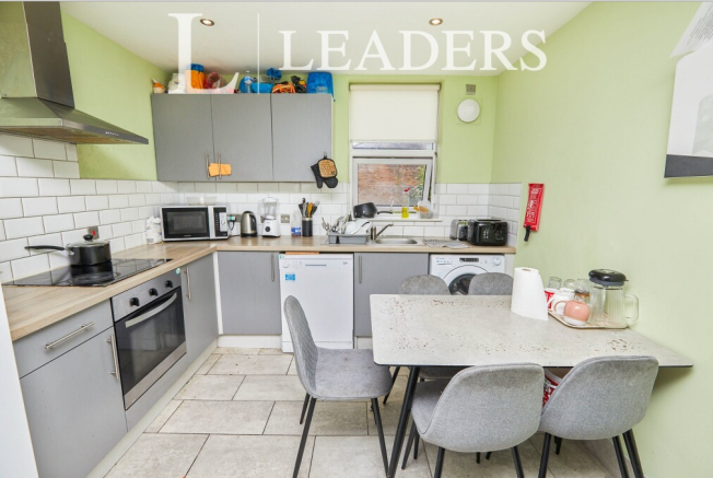 lyndhurst kitchen