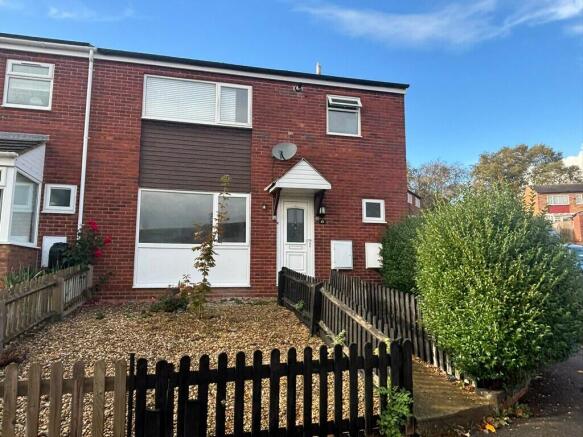 3-bed terraced on Forgeway, Banbury, £258,000