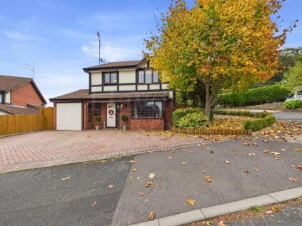 Rhuddlan Way, Kidderminster, DY10 1YH