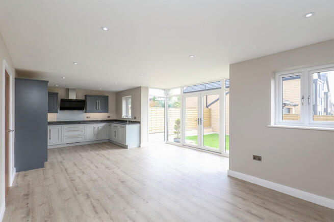 Kitchen / Diner