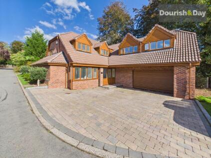 Shoal Hill Close, Cannock, WS11