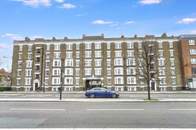 53 Waleran Apartments, Old Kent Road, London SE1 5UX