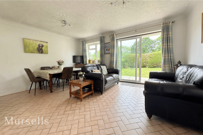 Frys Close, Lytchett Matravers, Poole, BH16 photo 4