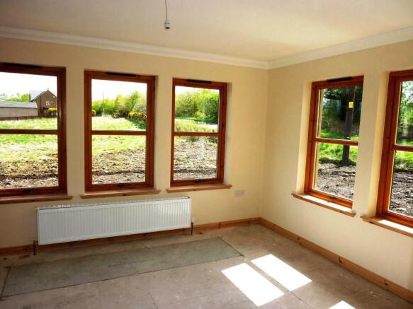 Sitting/dining room