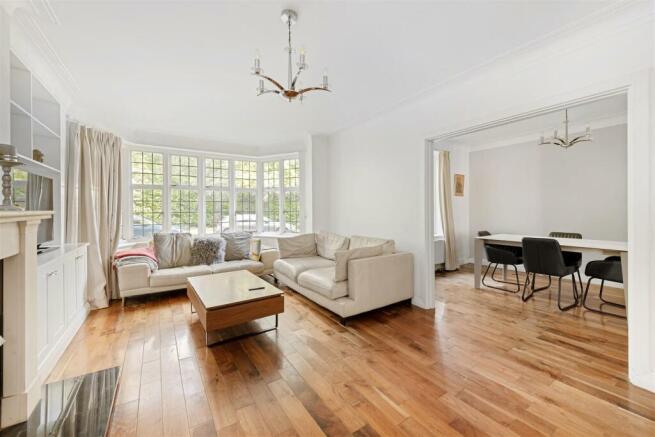 Highlands Heath Hi-3.jpg