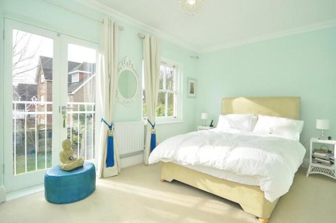 bed 5.jpg