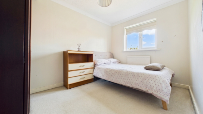 4 bed Detached for sale Image 12