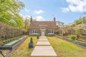 North Lodge Hammersmith Cemetery, Margravine Gardens, London W6 8RL