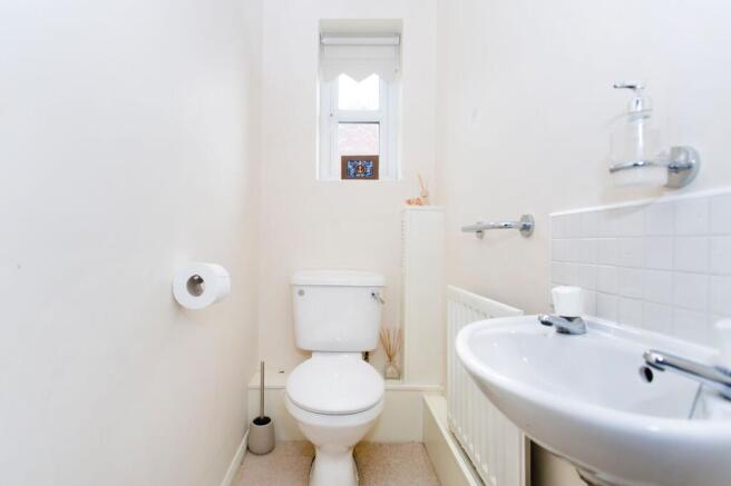 Springwood Close, Thorpe, WF3 photo 5