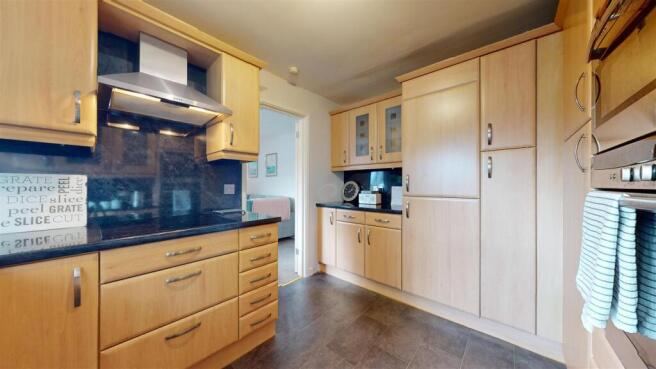25-Woodside-Court-11272024_131211.jpg