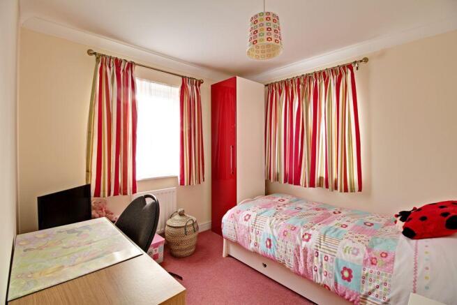 Bedroom 2 (Double)