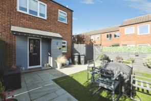 17, Cobsdene, Gravesend DA12 5JB