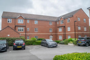 7, 14 Clifford Court, Scampston Drive, East Ardsley, Wakefield WF3 2FT