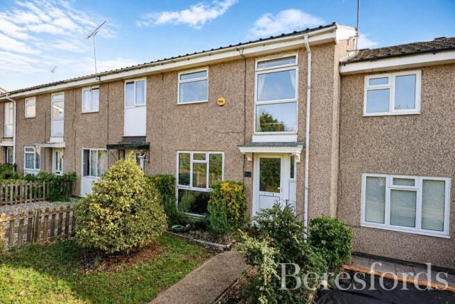 3-bed terraced on Cramphorn Walk, Chelmsford, CM1, £350,000
