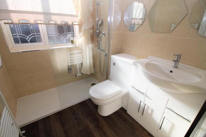Shower Room/w.c.