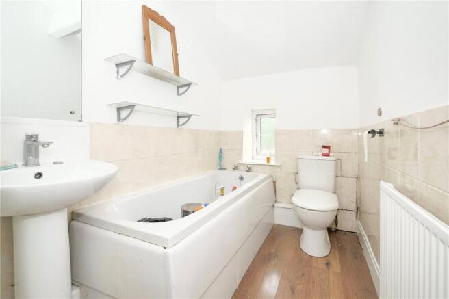 2 bed Terraced for sale Image 6