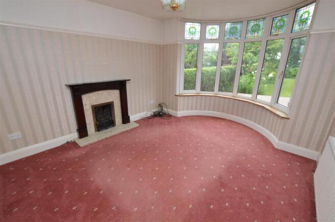 SITTING ROOM