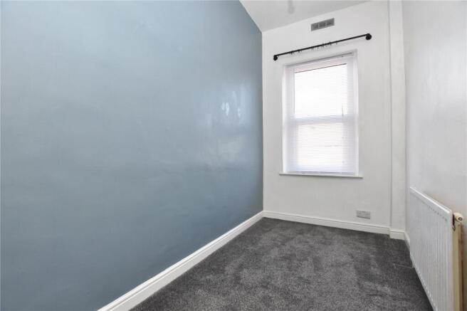 2 bed Terraced for sale Image 8