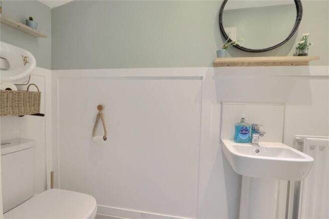 3 bed Semi-Detached for sale Image 6