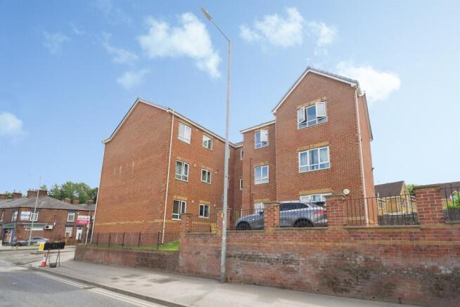 2 bed Apartment for sale Image 9
