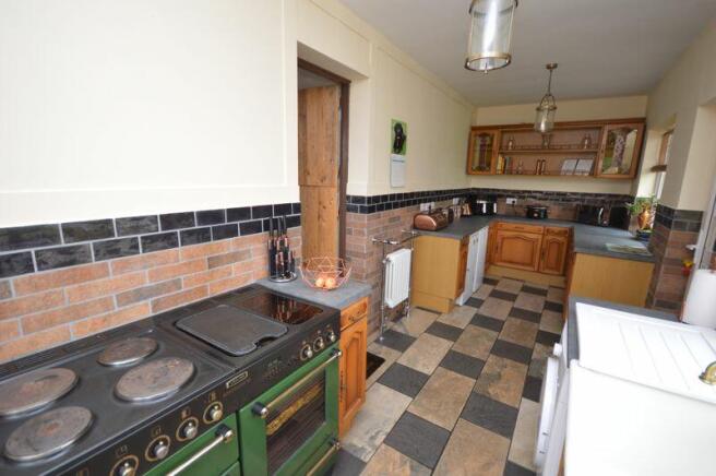 Kitchen pic 1