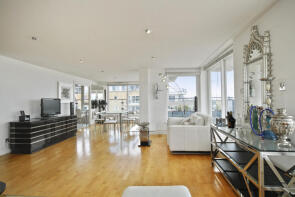 112, Dolphin House, Smugglers Way, London SW18 1DG