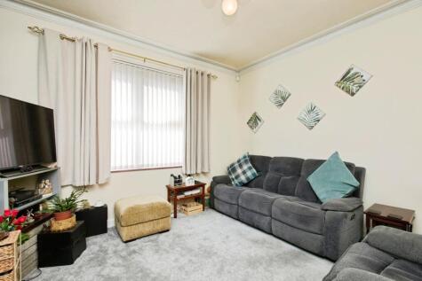 Walton Street, Long Eaton, Nottingham, Derbyshire, NG10