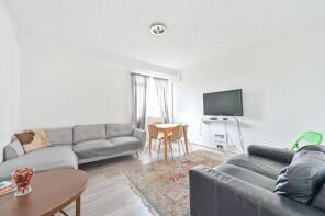 77, Exeter House, Hallfield Estate, London W2 6EN