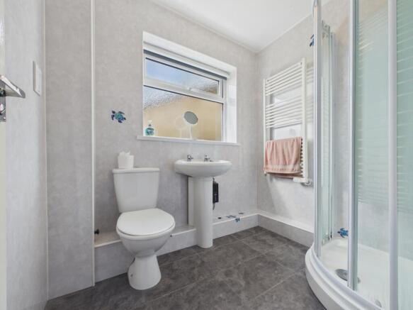 2 bed Bungalow for sale Image 7
