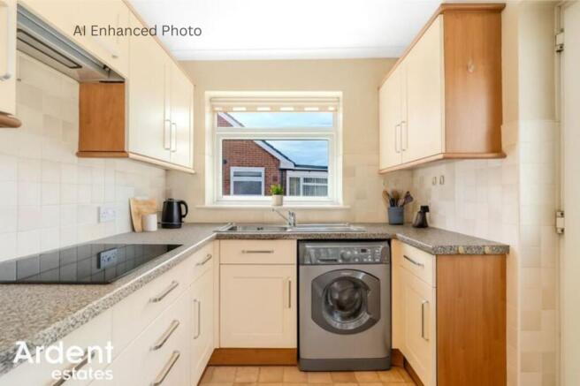 Sidmouth Road, Chelmsford, CM1 photo 4