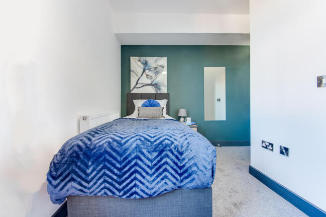 1 bed House Share to rent Image 5
