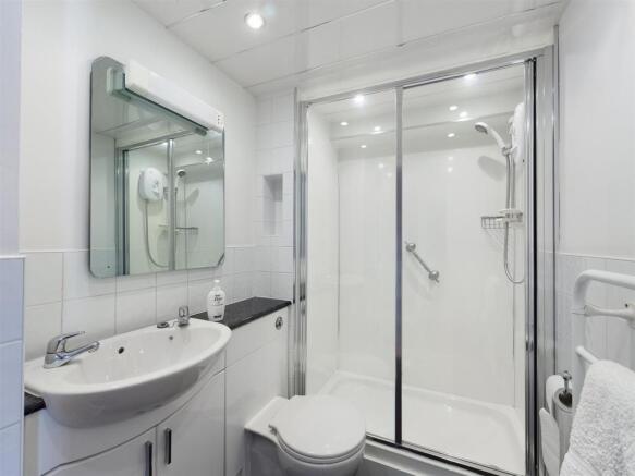 en suite.jpg