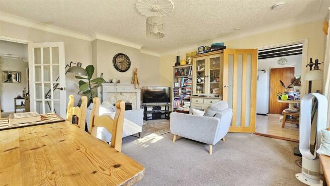 Dining/Family Room
