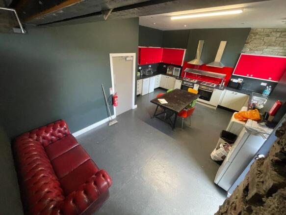 1 bed Apartment to rent Image 7