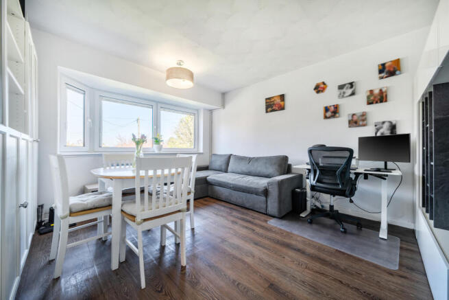 1439266-9-69d51bb...