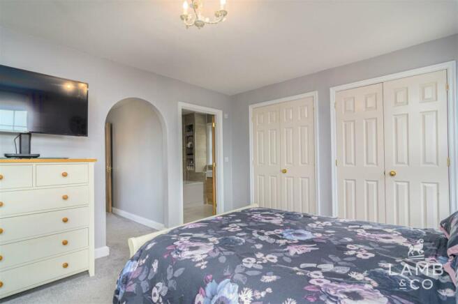 Bedroom 1.jpg