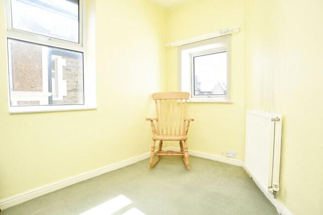 3 bed House for sale Image 9