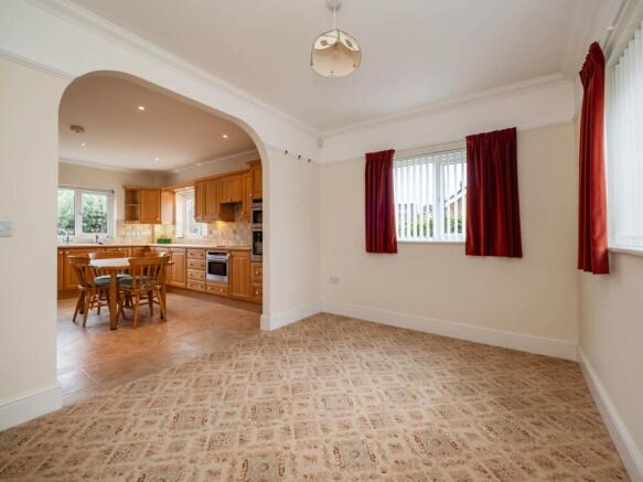 Holt Road, Horsford photo 4