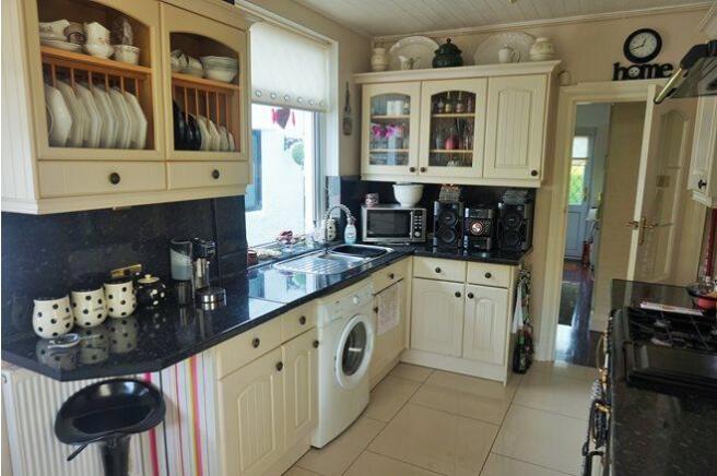 Kitchen / Breakfast