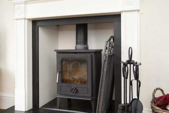 Log burner