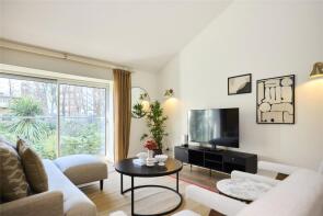 6, Graces Mews, London NW8 9AZ