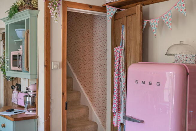 3 bed Terraced for sale Image 12