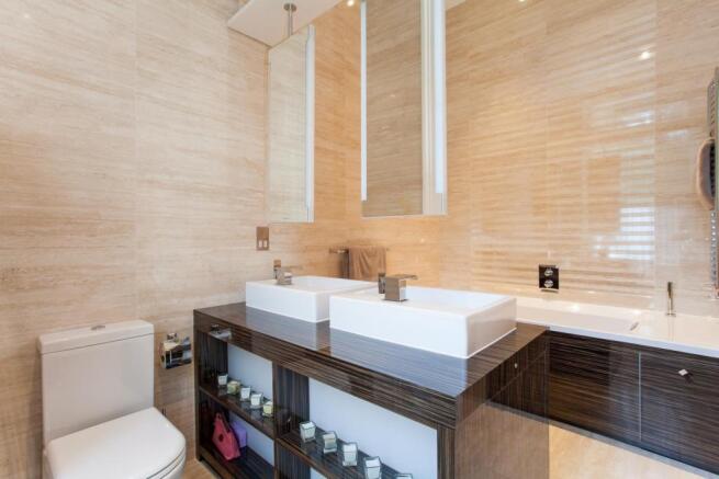 En suite bathroom