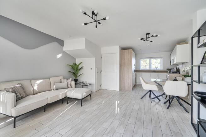 Lounge Kitchen