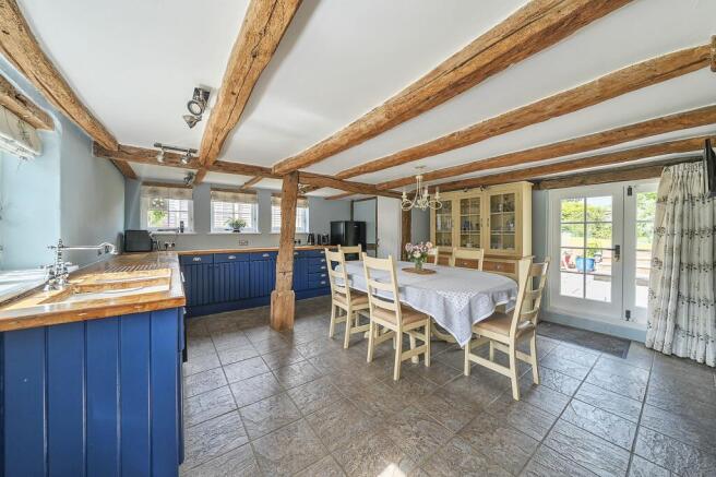 Kitchen / Dining Room