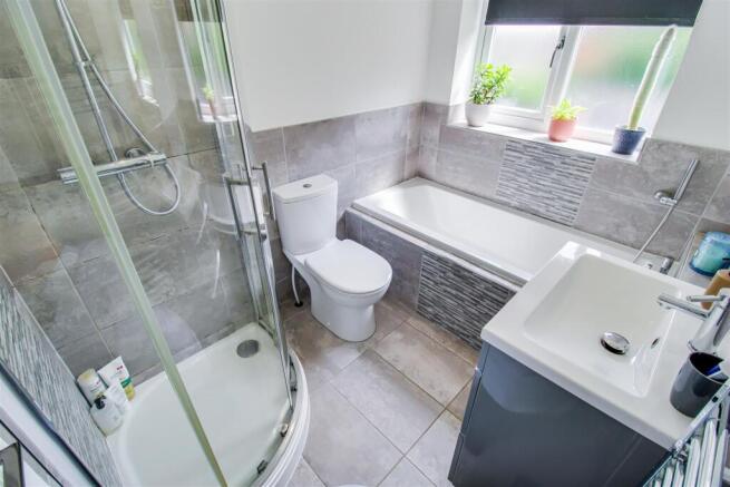 3 bed End of Terrace for sale Image 8