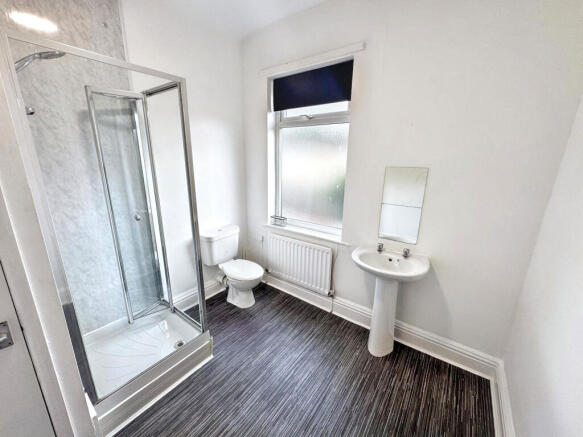 3 bed Town House to rent Image 10