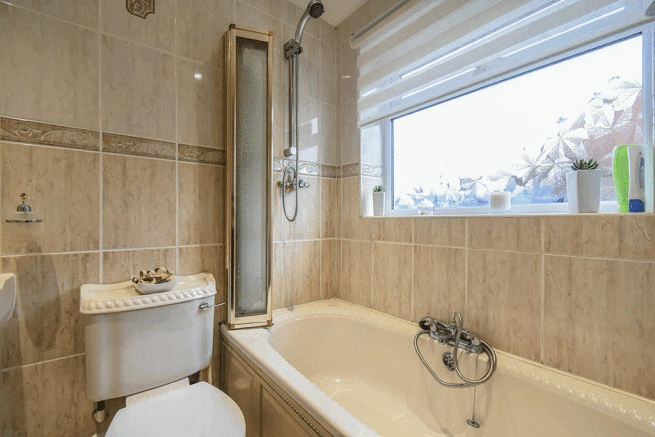 bathroom.gif