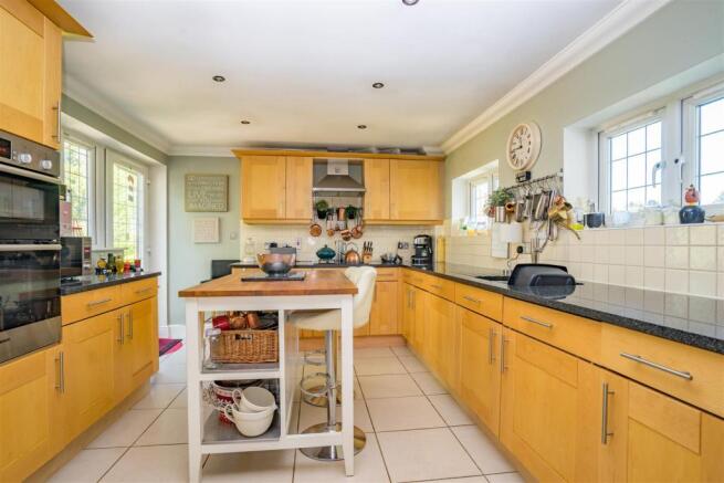 Kitchen.jpg