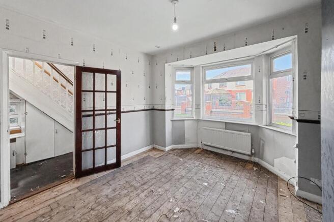 12 Derbyshire Avenue, Stretford, Manchester M32 9LR